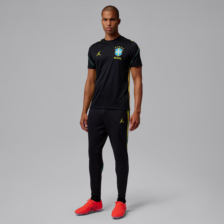 Camiseta Brasil Dri-FIT Jordan Strike 2026 Treino Masculina